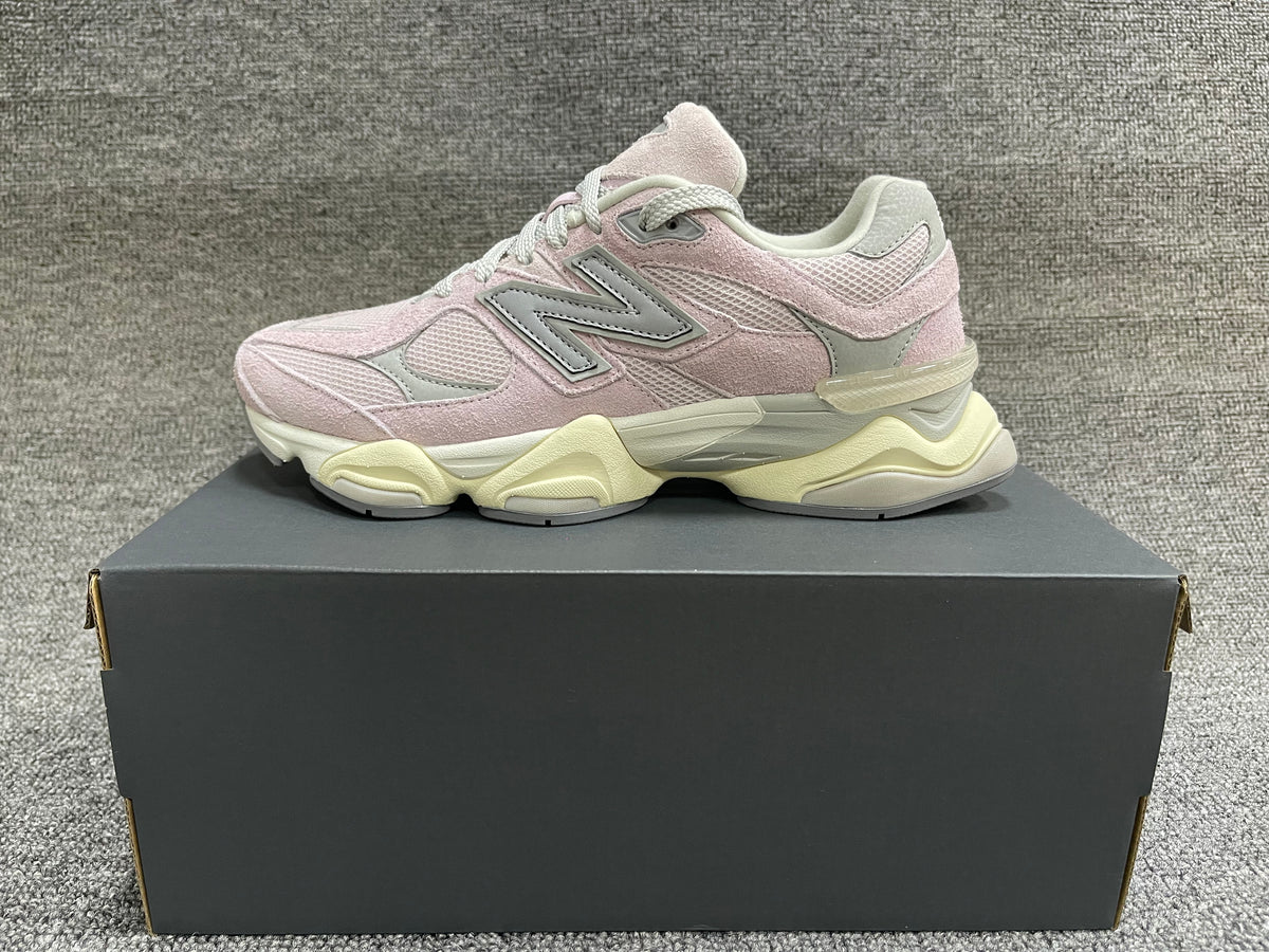 New Balance 9060 "Crystal Pink"